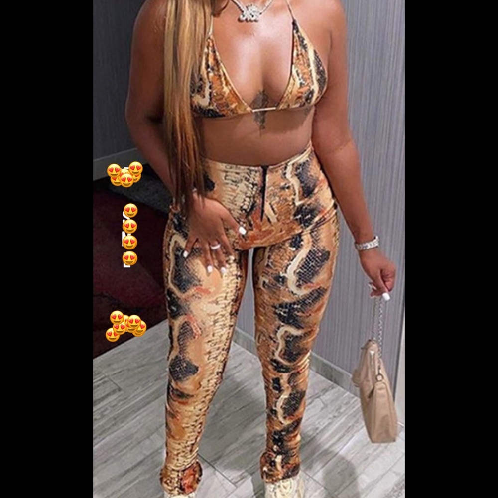 Snake print pants set
